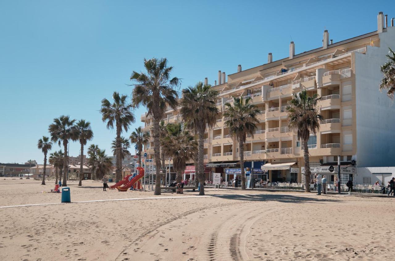 Infinity Beach Torrevieja Esterno foto